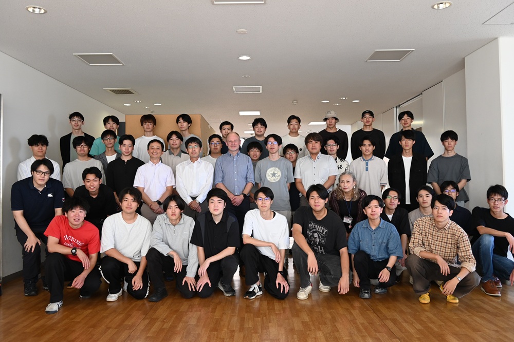 Prof. Edwin Jager交流会 & 新4年生歓迎会